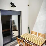 Rooftop Montenegro דירה